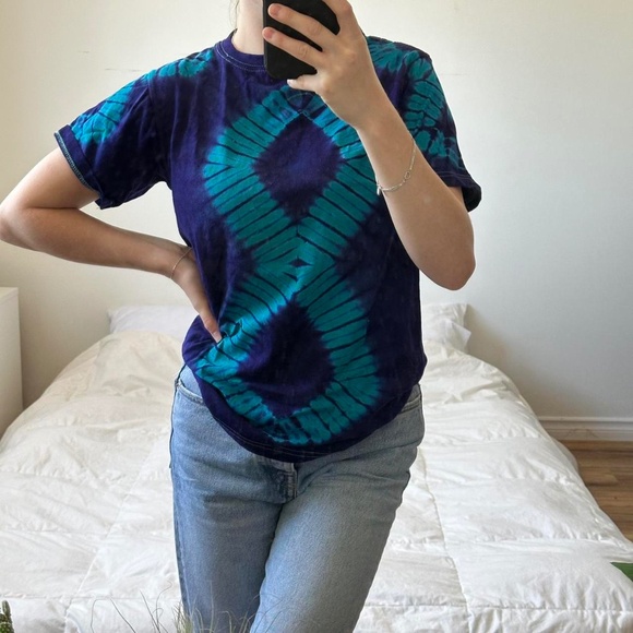 Blue and purple figure eight tie-dye tee - Picture 1 of 7